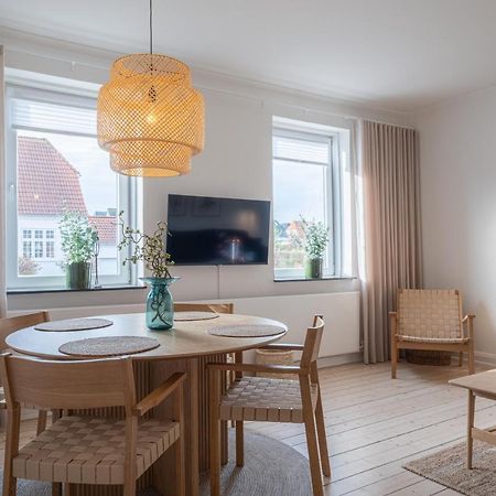 Newly Renovated 1-Bed Apartment In Aalborg Bagian luar foto